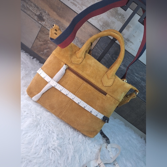 Margot Suede Leather Satchel Crossbody - NWT- A640661 - Picture 3 of 12